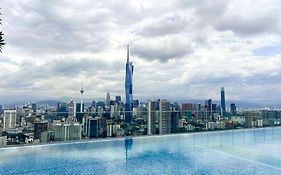 Sky Pool Suites Kl Sentral - Riveria City