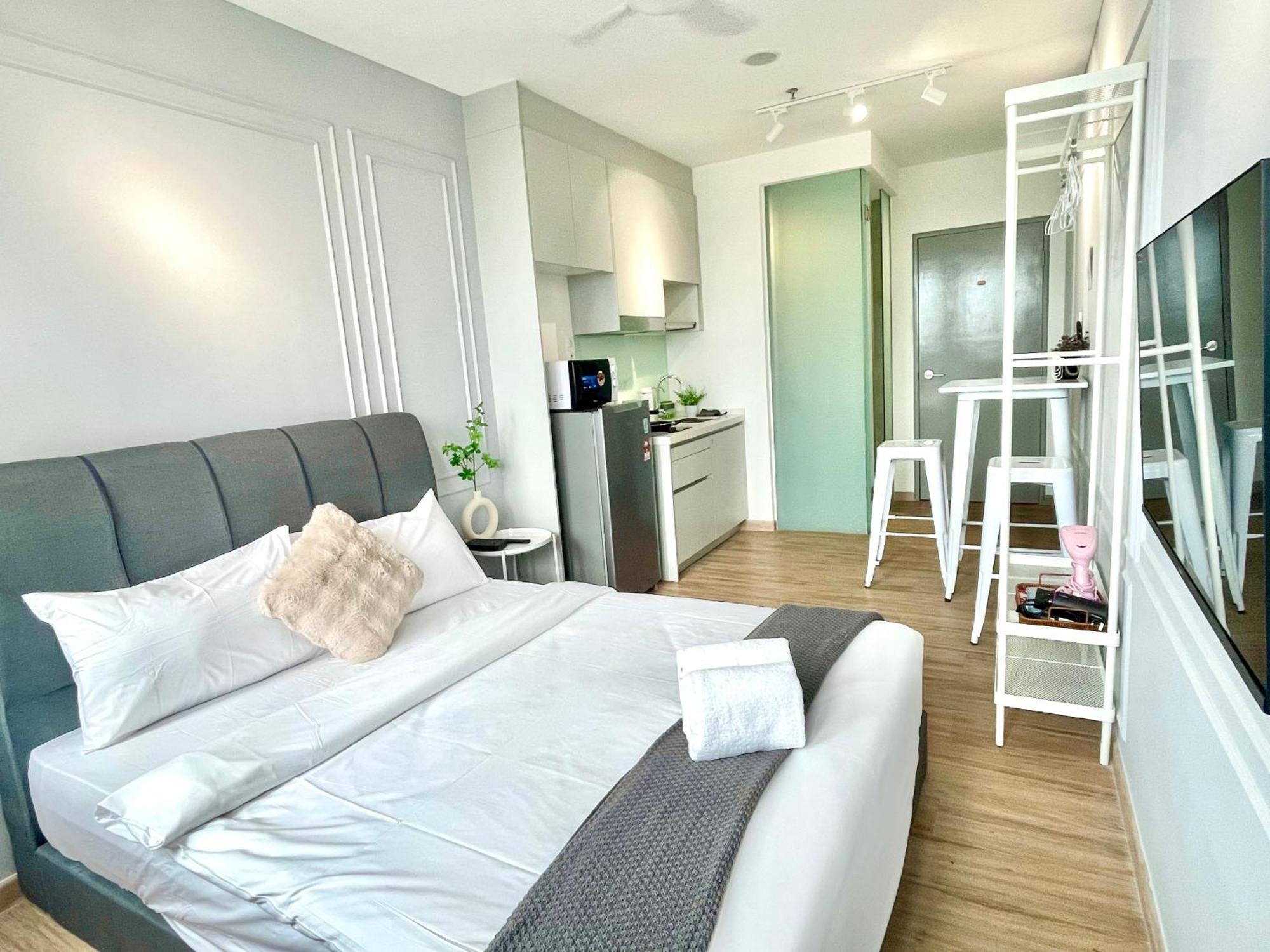 Sky Pool Suites Kl Sentral - Riveria City Kuala Lumpur Exterior foto